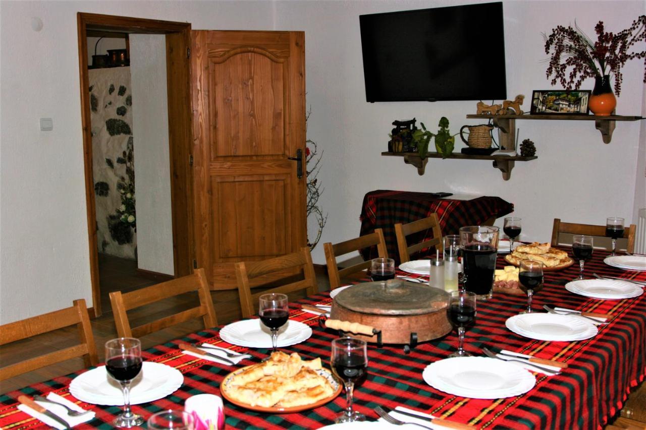 Къща Речен Шепот Hotel Kalofer Buitenkant foto