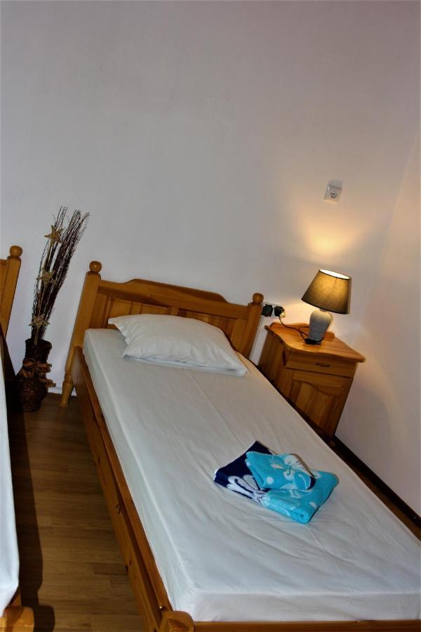 Къща Речен Шепот Hotel Kalofer Buitenkant foto
